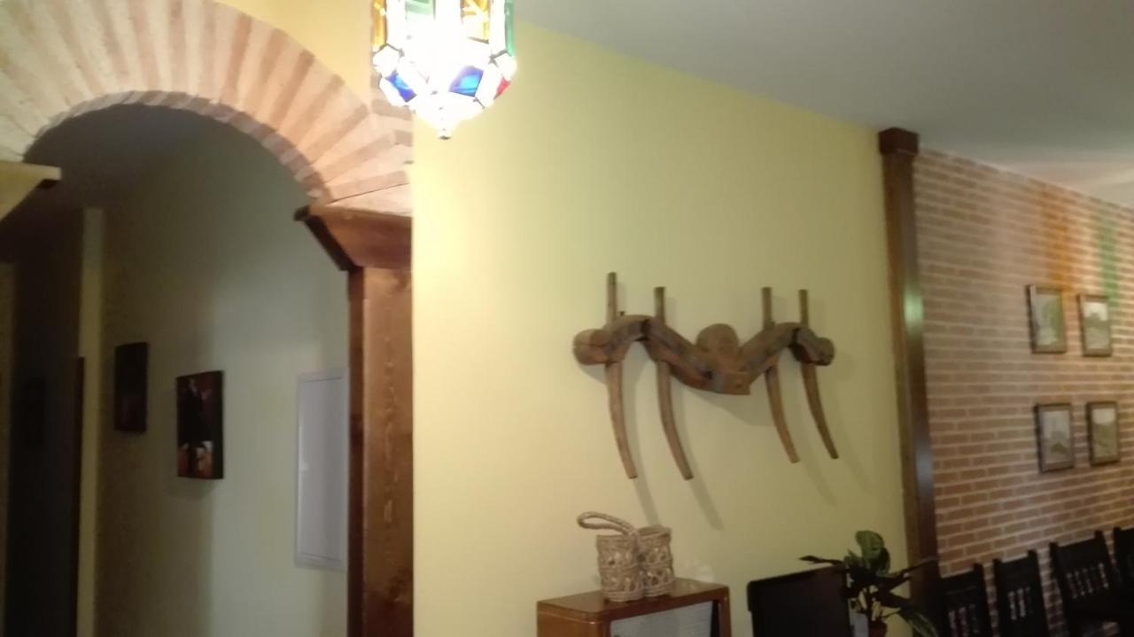La Casa Madrona Daire Villacastín Dış mekan fotoğraf