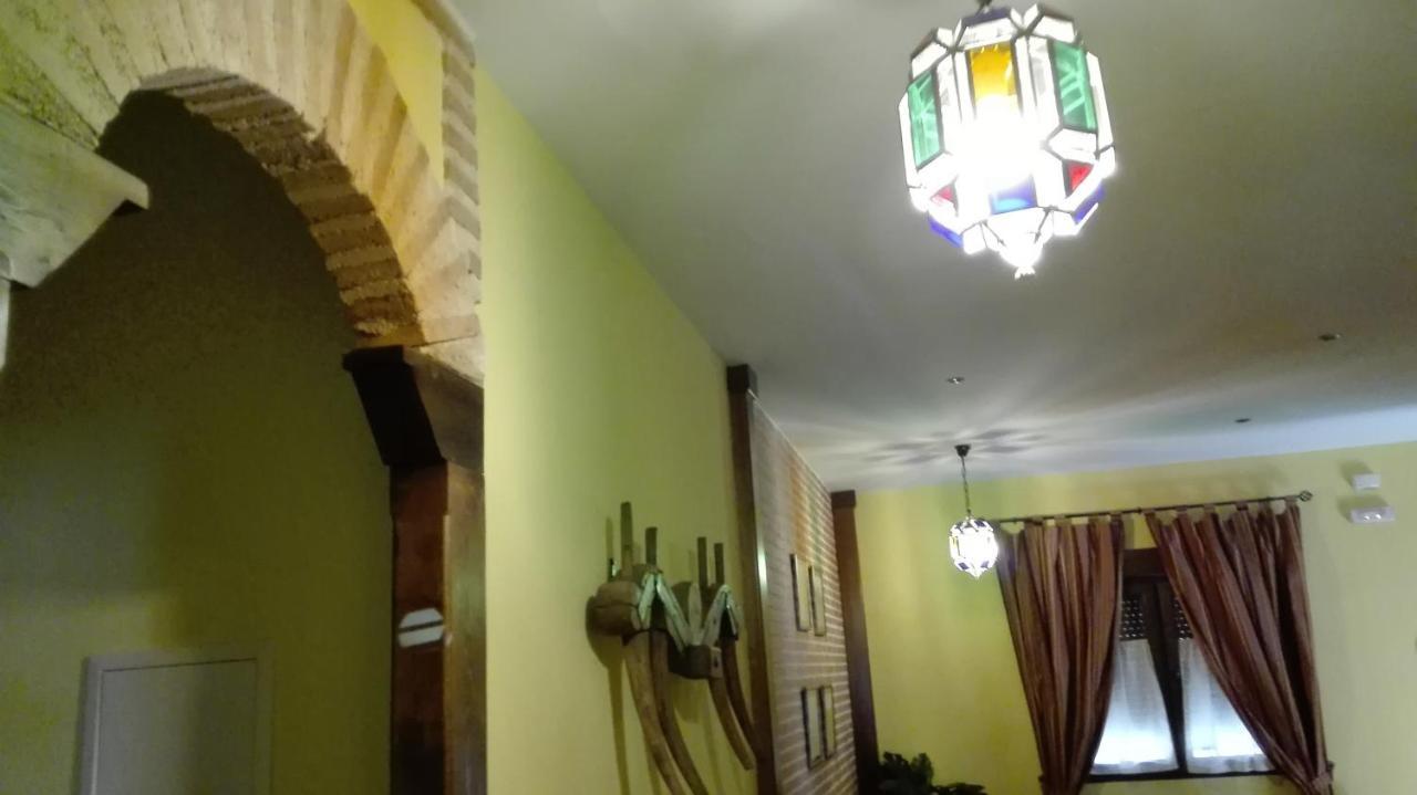 La Casa Madrona Daire Villacastín Dış mekan fotoğraf