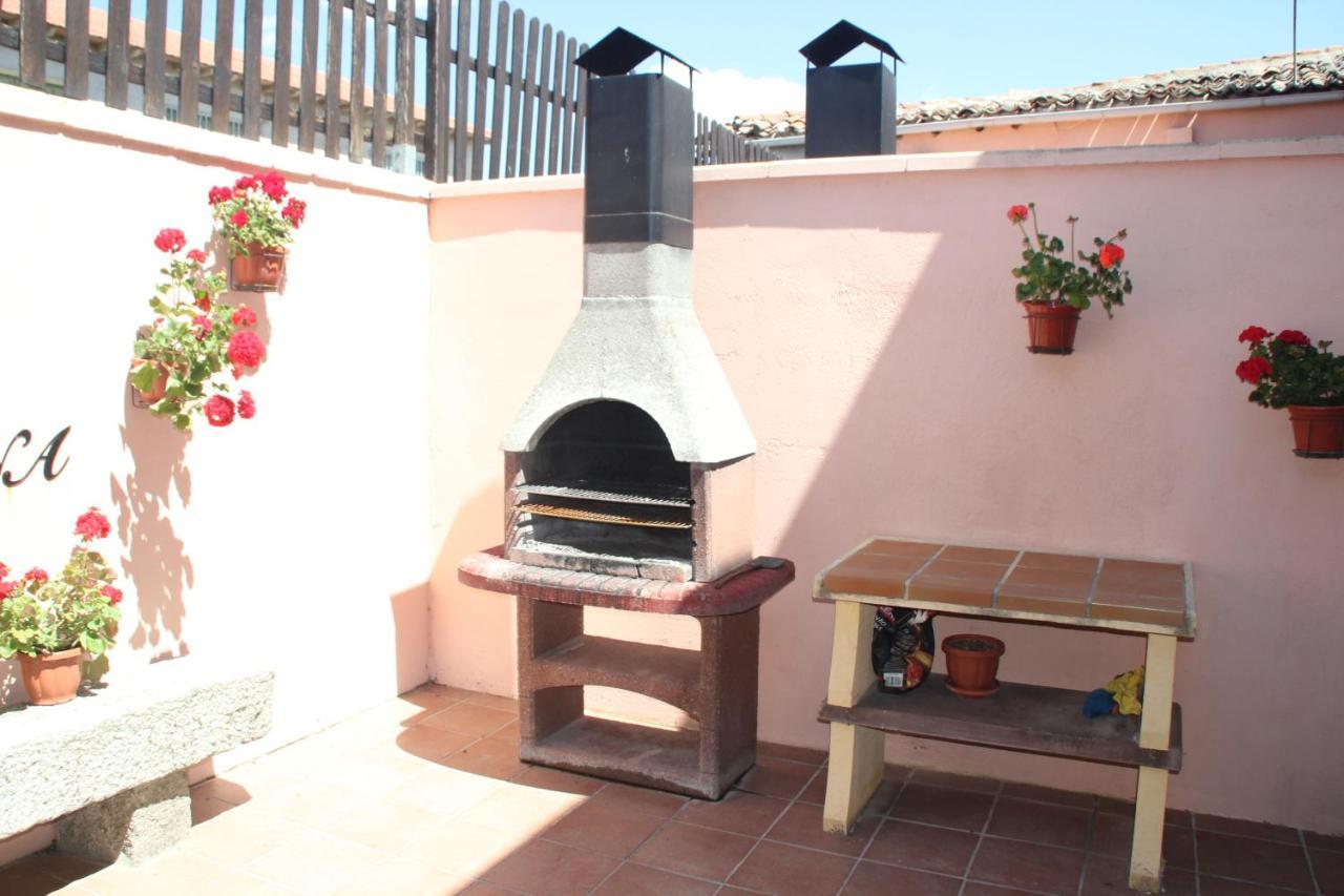 La Casa Madrona Daire Villacastín Dış mekan fotoğraf